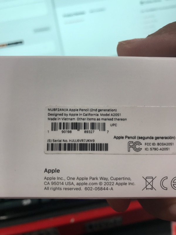 Photo 3 of Apple Pencil 2nd Generation