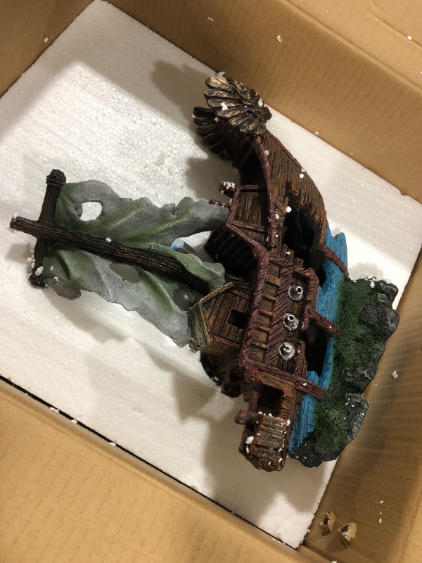 UNEAK Large Shipwreck Aquarium Decorations Ornament w/Sail (2 Pieces
