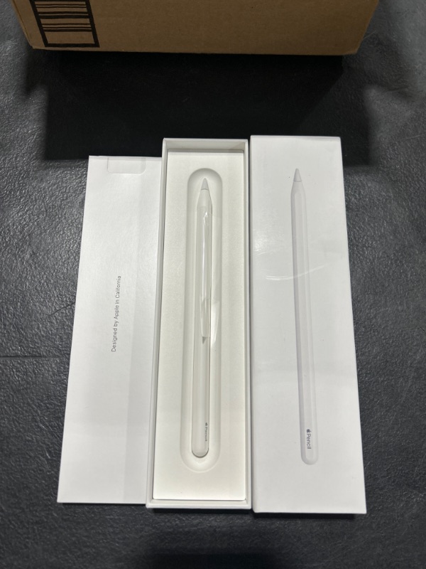 Photo 1 of Apple Pencil (USB-C)