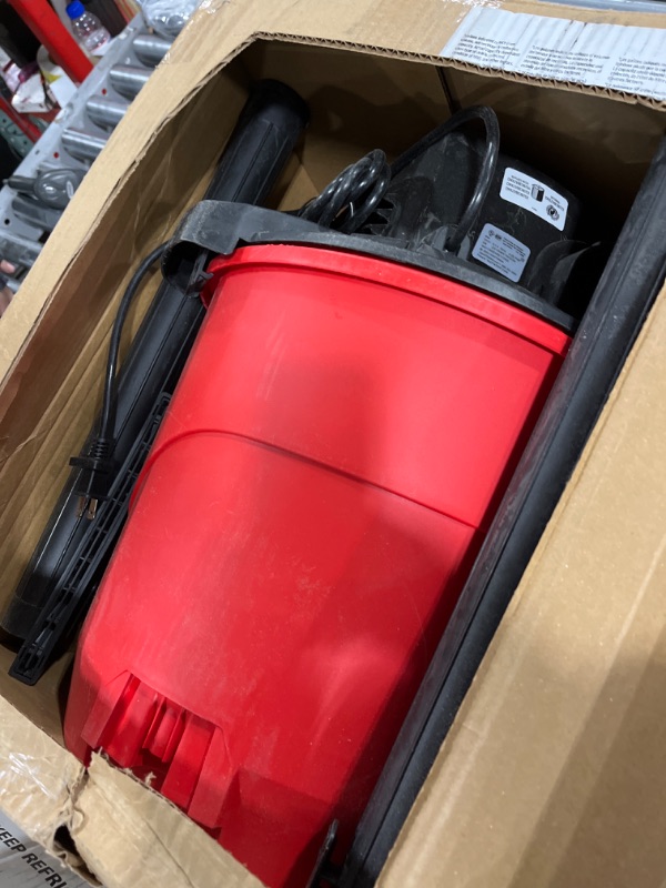 Photo 2 of CRAFTSMAN CMXEVBE18690 9 Gallon 4.25 Peak HP Wet/Dry Vac, General Purpose Portable Shop Vacuum with Dusting Brush and Attachments 9 Gal 4.25 Peak HP w/ Dusting Brush