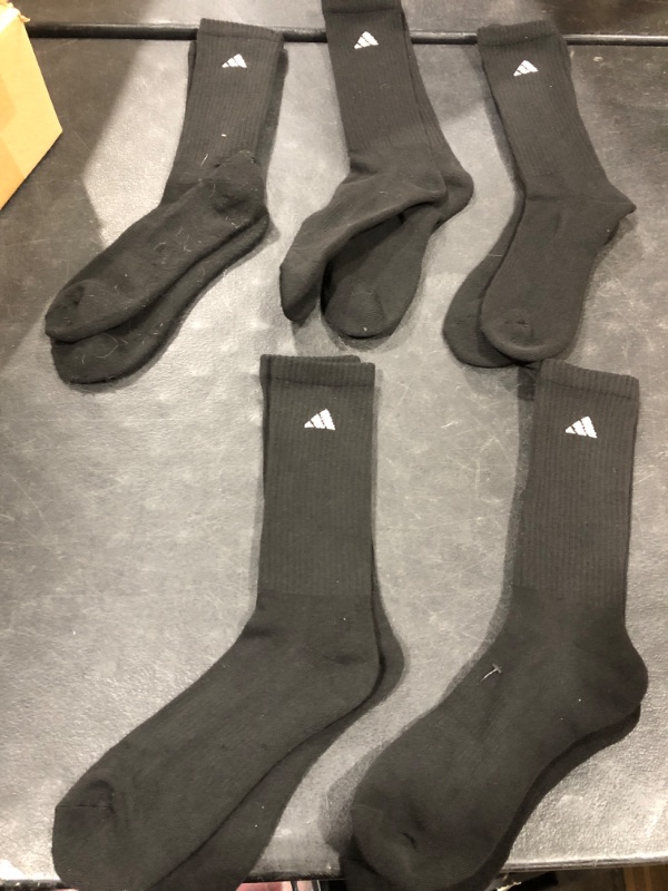 Photo 1 of adidas socks - 5 pairs - (m/l)