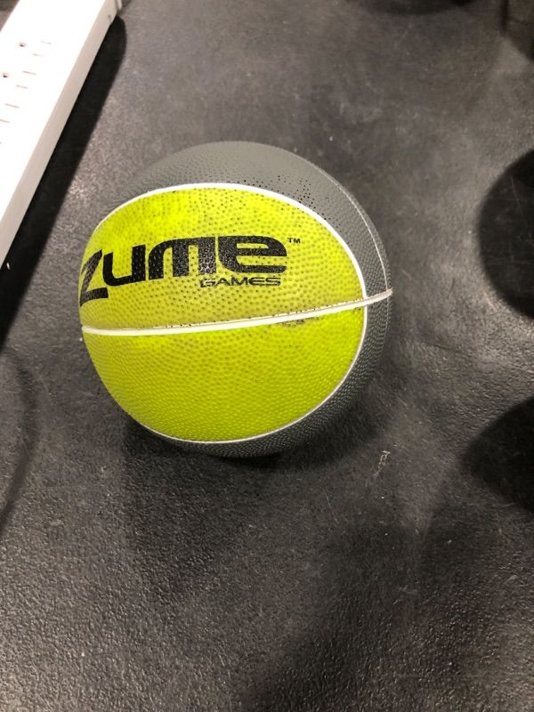 Photo 1 of Zume Mini Ball
