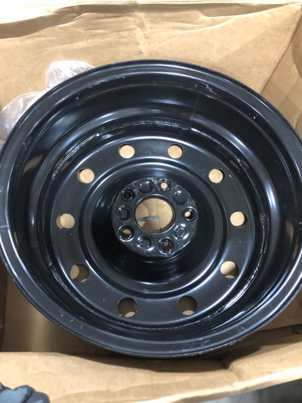 Photo 1 of 18.5 INCH TIRE RIM BLACK 