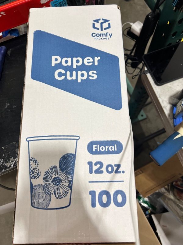 Photo 1 of 100 12 oz Paper cups 