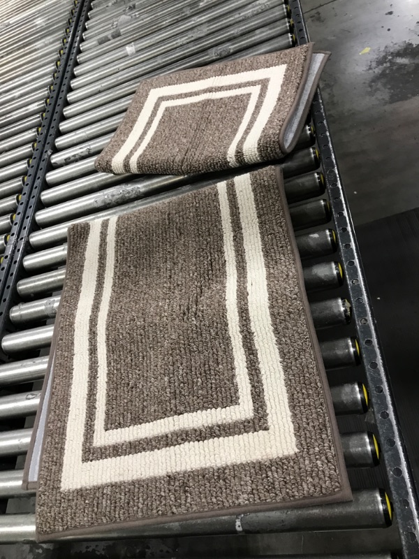 Photo 1 of 2 piece floor mats