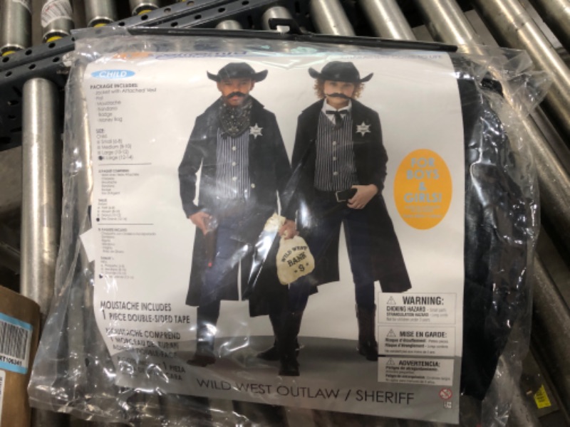 Photo 2 of Boys Wild West Gunslinger Costume X-Large