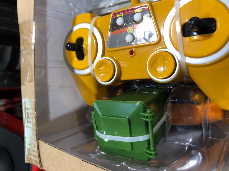 Photo 1 of DOUBLE E Benz Licensed Remote Control Garbage Truck Electric Recycling Toy Set with Trash Bin Real Lights Rechargeable Waste Management Trash Truck Toys Gift for Kids
