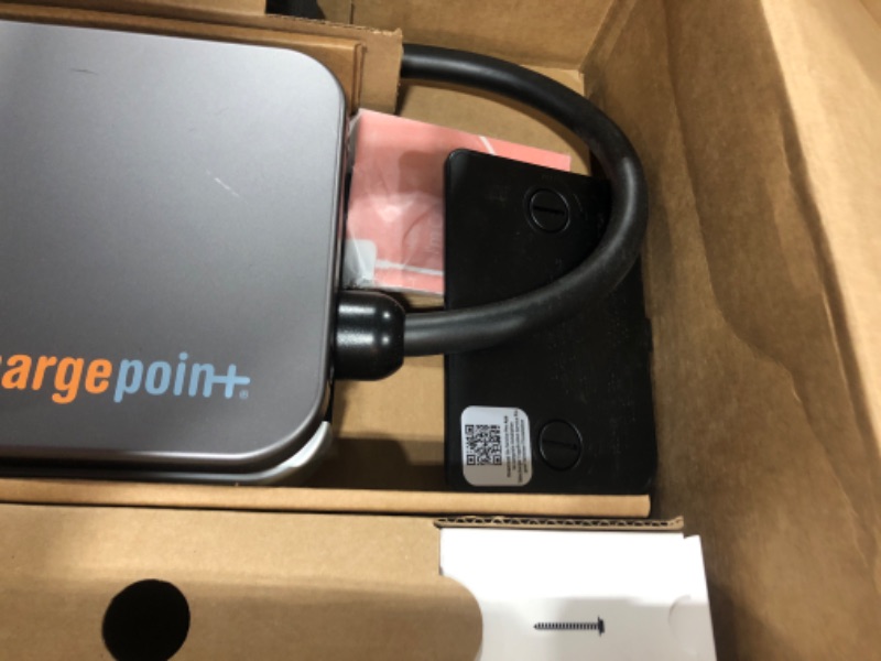 Photo 1 of ChargePoint Home Flex Level 2 WiFi Enabled 240 Volt NEMA 14-50 Plug Electric Vehicle EV Charger for Plug in or Hardwired Indoor Outdoor Setup w/Cable
