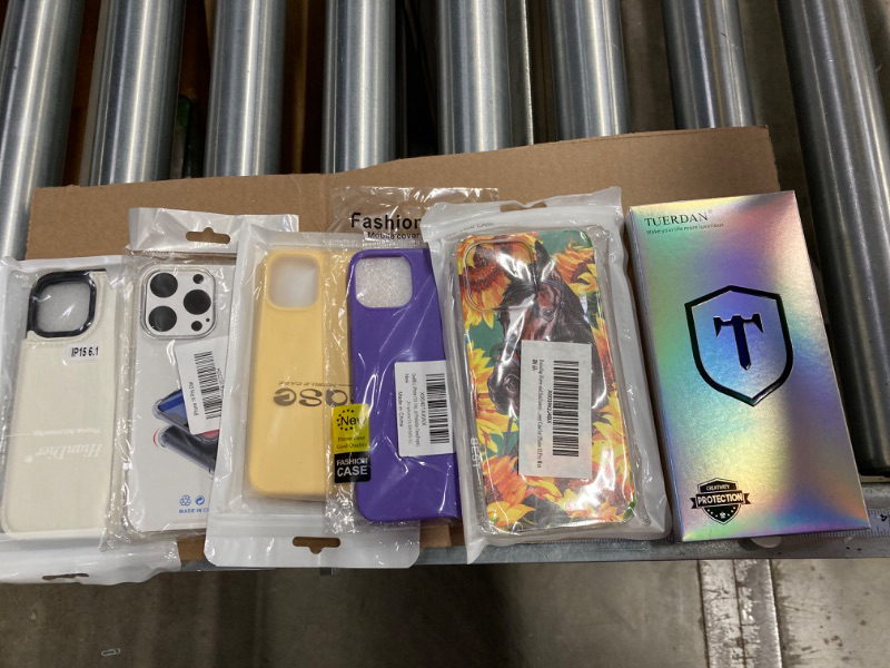 Photo 1 of *BUNDLE ITEMS PHONE ACCESSORIES*