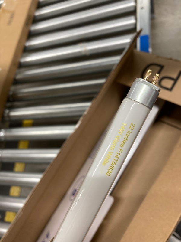 Photo 4 of 22 Inch T5 Fluorescent Light Bulb 14 Watt F14T5/WW Compatible with Sylvania Satco Philips GE Under Cabinet Tube Light 3000K Warm White 800 Lumen G5 Base 6 Count