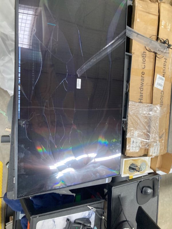 Photo 1 of CRACKED SCREAN! SAMSUNG 55-Inch Class Crystal UHD 4K DU7200 Series HDR Smart TV w/Object Tracking Sound Lite, PurColor, Motion Xcelerator, Mega Contrast, Q-Symphony (UN55DU7200, 2024 Model)
