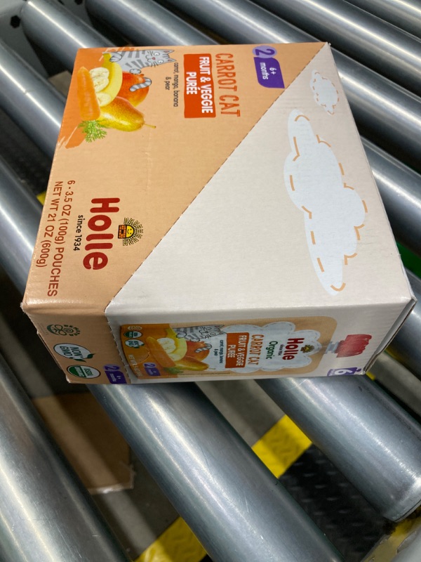 Photo 2 of Holle Organic Baby Food Pouches - Carrot Cat Baby Puree with Carrot, Mango, Banana & Pear - (6 Pack) Organic Baby Snacks + Fruit and Veggie Pouches for Weaning Babies 6 Months and Older