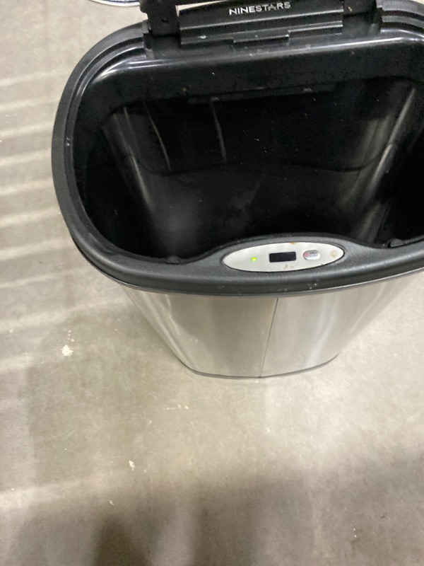 Photo 4 of Ninestars DZT-50-13 Automatic Touchless Motion Sensor Oval Trash Can with Black Top, 13 gallon/50 L, Stainless Steel 13 Gal. 50 L Stainless Steel