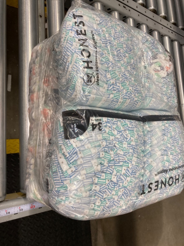 Photo 1 of The Honest Company Clean Conscious Diapers | Plant-Based, Sustainable | Dots & Dashes + Multi-Colored Giraffes | Super Club Box, Size 1 (8-14 lbs), 136 Count Size 1 (136 Count) Dots & Dashes + Multi-colored Giraffes