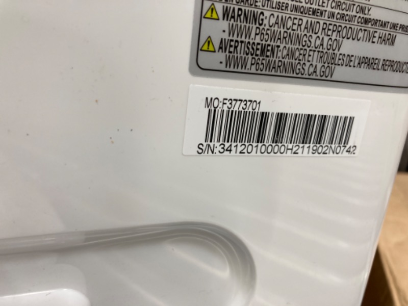 Photo 5 of ***USE FOR PARTS, DOES NOT FUNCTION*** Midea 4,500 Sq. Ft. Energy Star Certified Dehumidifier With Pump Included 50 Pint 2019 DOE (Previously 70 Pint) - Ideal For Basements, Large & Medium Sized Rooms, And Bathrooms (White) Standard 4,500 Sq. Ft. with Pum