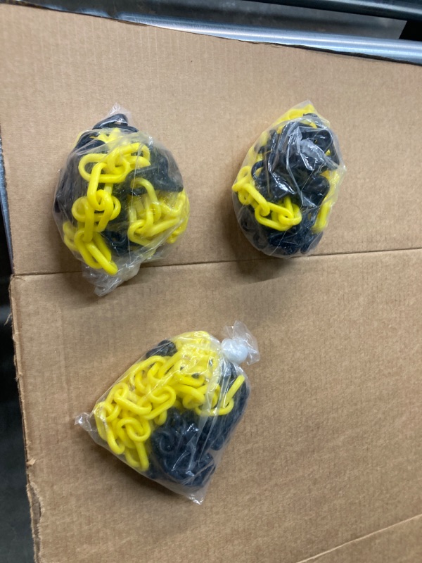 Photo 1 of VEVOR Adjustable Traffic Delineator Post Cones, 6Pack, Traffic Safety Delineator Barrier with Fillable Base 3 Chain, for Traffic Control Warning Parking Lot Construction Caution Roads, Yellow&Black Black & Yellow 6 Pack
