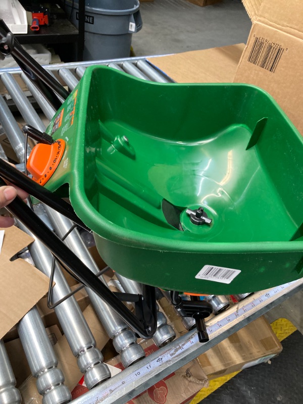Photo 1 of missing hold up

Scotts Turf Builder EdgeGuard Mini Broadcast Spreader - Holds Up to 5,000 sq. ft. of Lawn Product Single Pack Mini