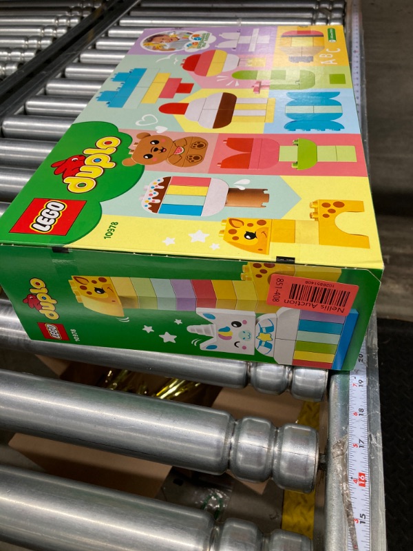 Photo 1 of LEGO DUPLO Classic Creative Building Time 10978 Bricks Box, Learning Toy for Toddlers & Kids 18 Months Old, with Unicorn, Heart and Giraffe Toys Standard Packaging