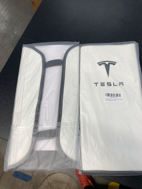 Photo 2 of 2 PACK BUNDLE//Upgrade Car Armrest Cover for Tesla Model 3 Model Y Accessories 2017-2022 2023 2024?PU Leather Heighten and Thicken Center Console Protector Pad,Compatible with Tesla 2023 2024(White Line)