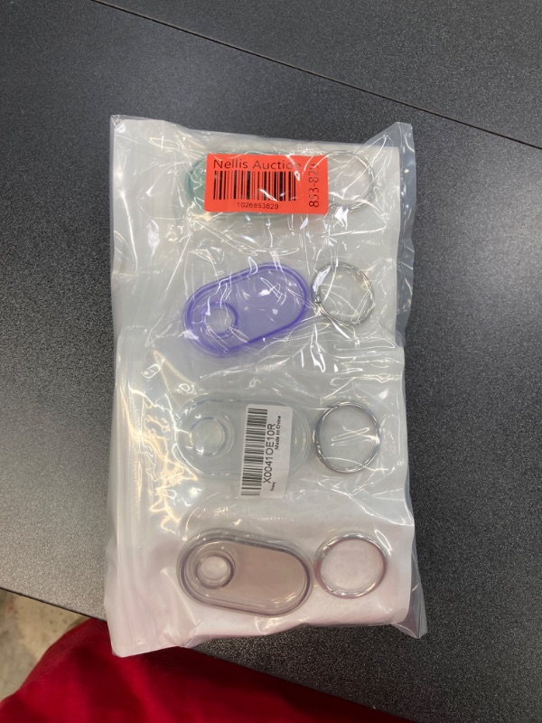 Photo 2 of MISC TECH BUNDLE///AIRTAG BUNDLE, IPHONE CASE AND AIRPOD CASE