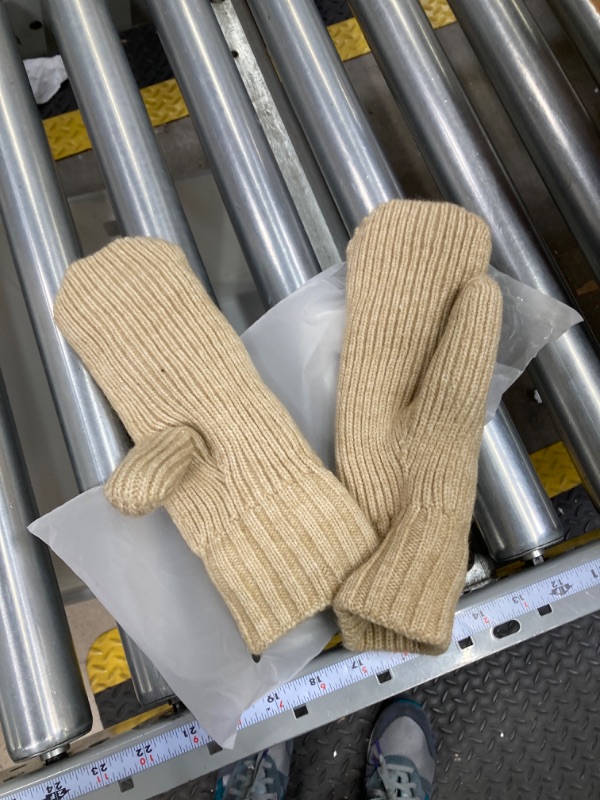 Photo 1 of Whiteleopard Men's Winter Gloves Warm Lining Elastic Cuff - Knit Stretchy Cold Weather Warm Knit Thick Gloves Mittens