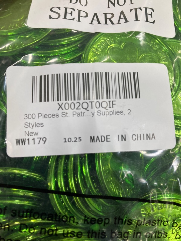 Photo 3 of 300 Pieces St. Patrick's Day Shamrock Coins Green Coins Clover Coin Decorative Plastic Coin Luck Coins for St. Patrick's Day Party Supplies, 2 Styles 300 Pieces St. Patrick's Day Shamrock Coins Green Coins Clover Coin Decorative Plastic Coin Luck Coins fo