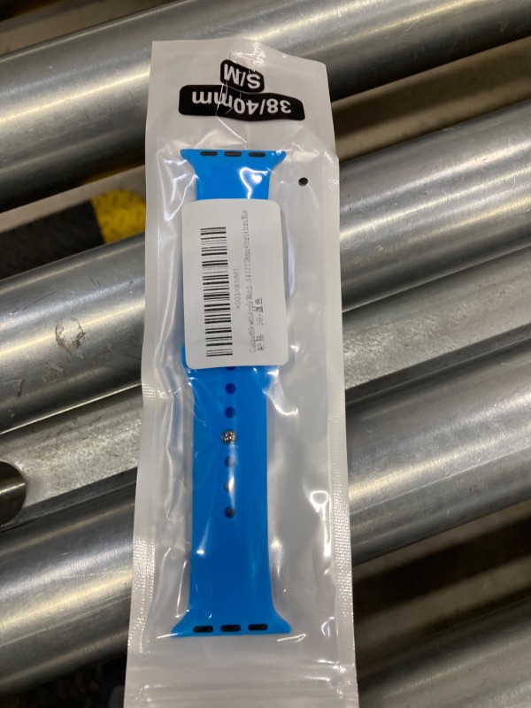 Photo 1 of Compatible with Apple Watch Silicone Sport Band for Series SE 8 7 6 5 4 3 2 1 38mm 40mm 41mm 42mm 44mm 45mm Blue 38/40/41mm