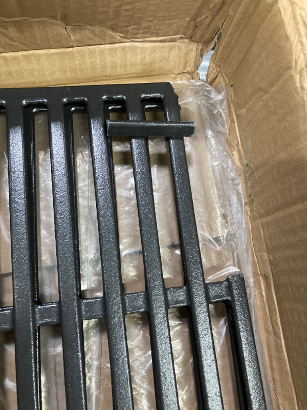 Photo 3 of QuliMetal 15.3" Flavorizer Bars and Cast Iron Cooking Grates for Weber Spirit 200 and Spirit II 200 Series Gas Grills with Front Controls Panel