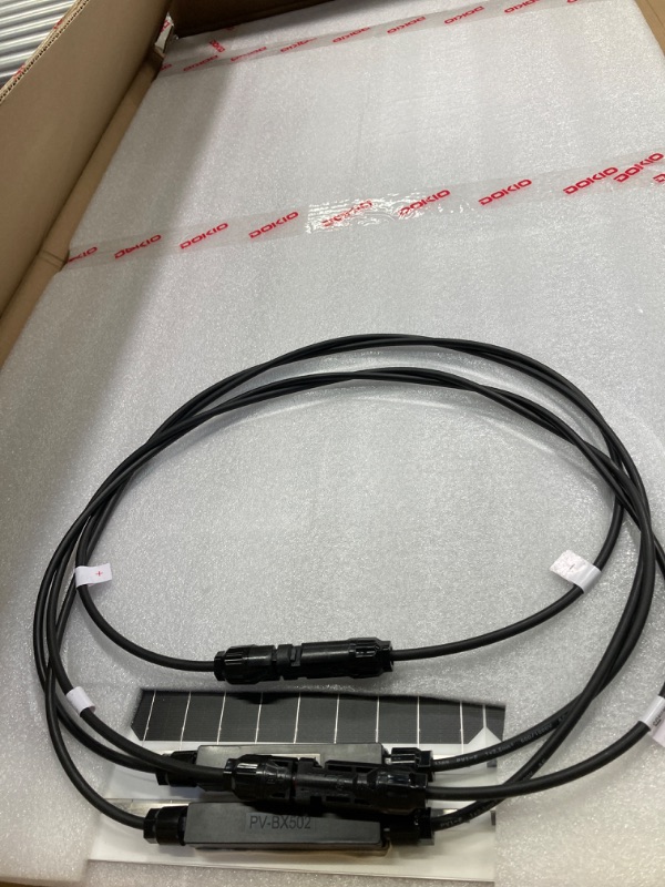 Photo 3 of DOKIO Flexible Solar Panel 4x100w(400w) Semi-Flexible Bendable 12V Monocrystalline Off-Grid for RV Boat Cabin Van Car and Caravan RV Boat Camper
