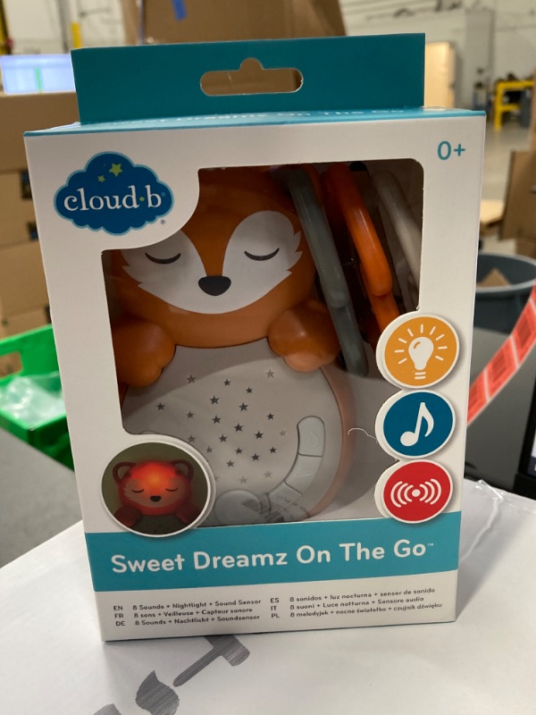 Photo 2 of Cloud b Travel Comforting Sound Machine w/Calming Light | 4 White Noise and 4 Lullabies | Re-Activating Smart Sensor | Sweet Dreamz On the Go™ - Fox Sweet Dreamz on the Go - Fox