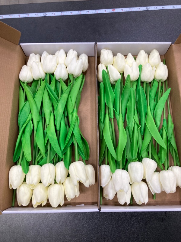 Photo 2 of 2 PACK BUNDLE///Artificial Tulips 20PCS Fake Flowers, Faux PU Tulips Real Touch for Kitchen Table Home Décor, Tulips Artificial Flowers for Office Wedding Decorations Floral Arrangement.(Milky White)