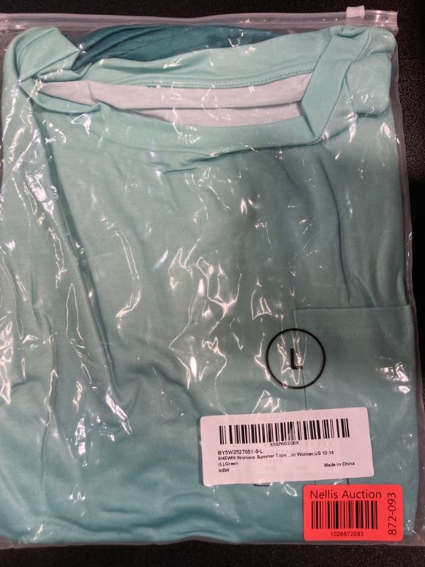 Photo 1 of Biucly Womens Summer Tops Casual Loose Batwing Short Sleeve Tees Shirts with Pocket Large B Green