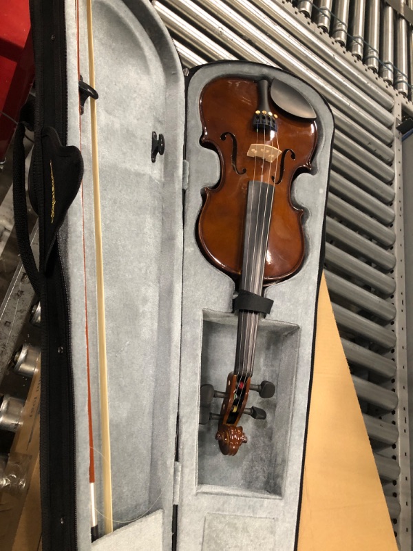 Photo 1 of **read notes** Cremona Premier Novice Series Violin Outfit 4/4 Outfit