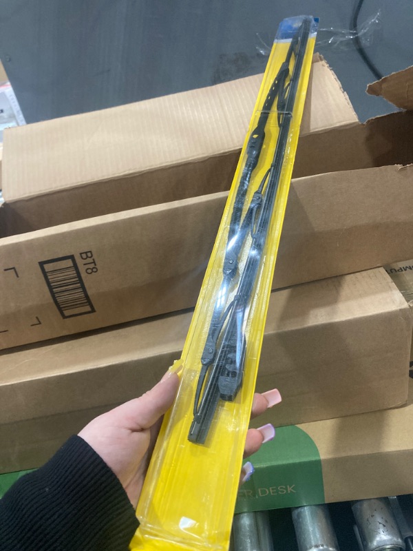 Photo 2 of Rain-X 26&#34; Weatherbeater Wiper Blade