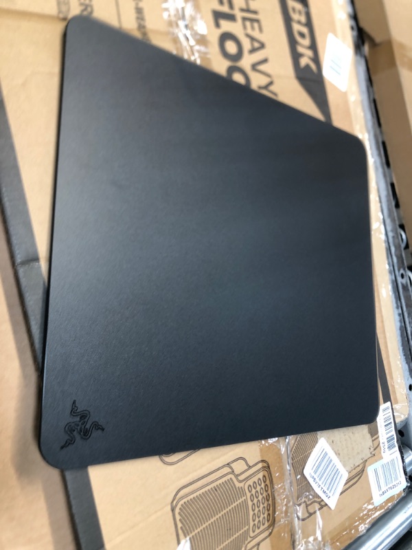 Photo 2 of EXCELLENT CONDITION Razer Atlas Tempered Glass Gaming Mouse Mat: Ultra-Smooth Micro-Etched Surface - Dirt and Scratch-Resistant - Anti-Slip Base - Quiet Mouse Movements - Black
