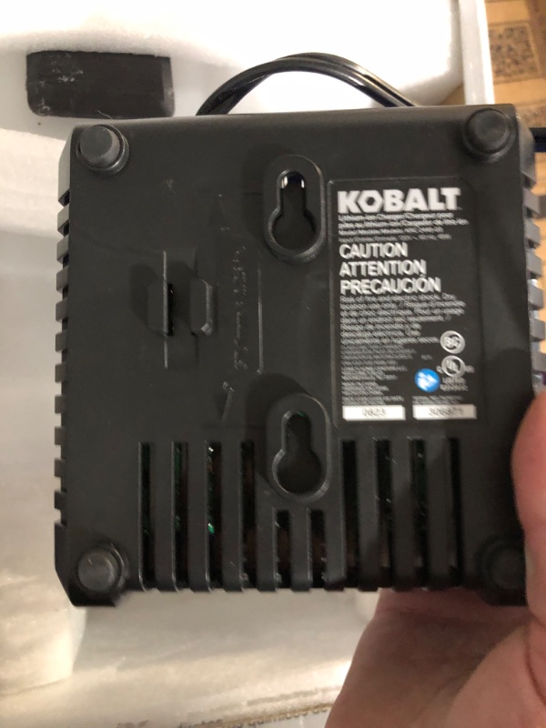 Photo 4 of (NON-REFUNDABLE) Kobalt 2.11-gallon Plastic Handheld Sprayer