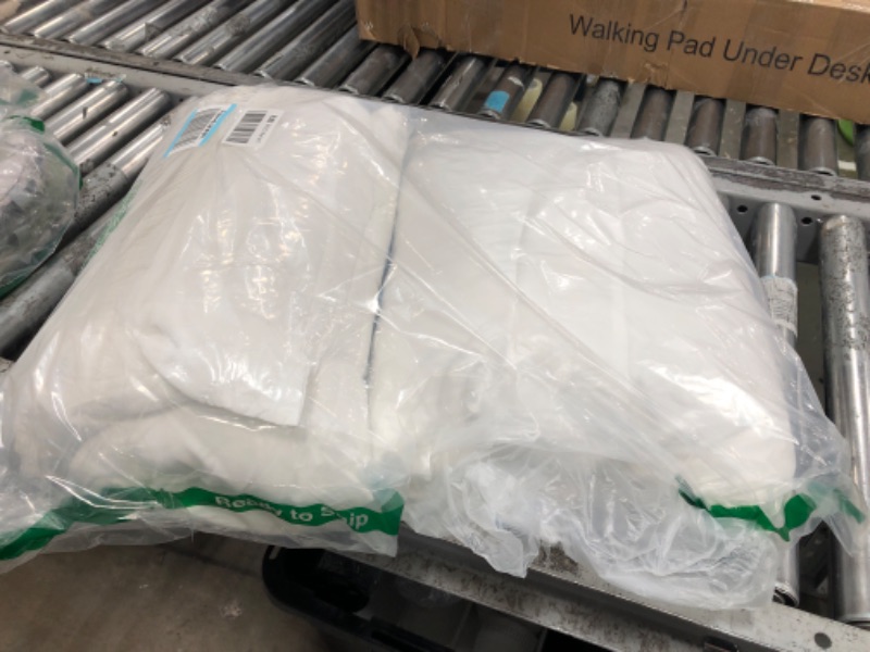 Photo 1 of 2 Pack White Pillows, Unknown Size