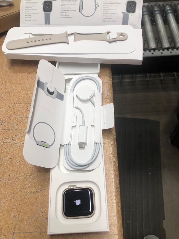 Photo 2 of **NEEDS TO BE CHARGED**
Apple Watch SE (2nd Gen) [GPS 40mm] Smartwatch with Starlight Aluminum Case with Starlight Sport Band S/M. Fitness & Sleep Tracker, Crash Detection, Heart Rate Monitor Starlight Aluminum Case with Starlight Sport Band 40mm S/M - fi