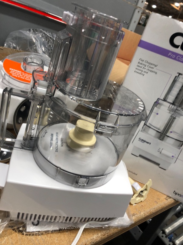 Photo 2 of **TESTED AND POWERS ON**
Cuisinart 7 Cup Food Processor, 600-Watt Motor, White, DLC-10SYP1 White 7-Cup