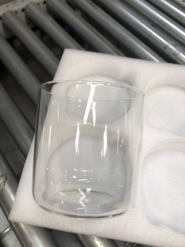 Photo 1 of 4 Pcs Glass Cylinder Vase Bulk Tall Floating Candle Holders Centerpieces Vases Clear Flower Vase for Table Centerpieces Home Wedding Party Event Office Decorations (6 x 6 Inch)