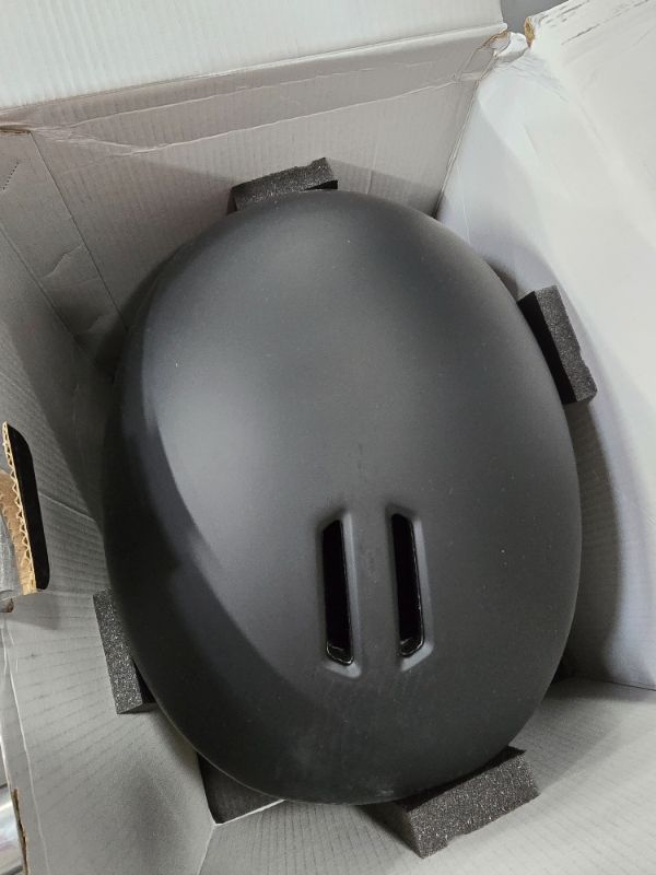 Photo 1 of ***USED - SEE PICTURES FOR SIZE***
Oakley Bike-Helmets MOD1 MIPS Blackout Medium