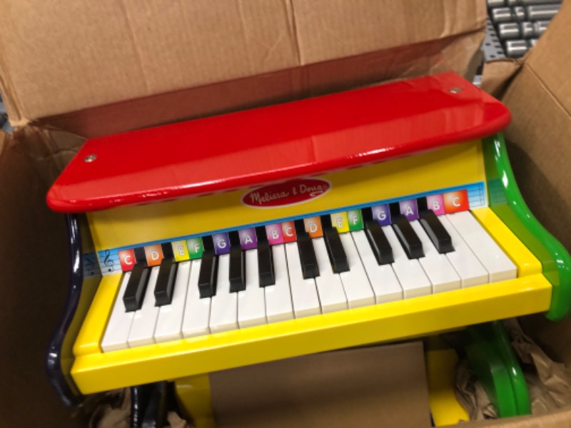 Photo 2 of (not functional) sold for parts) repair) Melissa & Doug Learn-To-Play Piano With 25 Keys and Color-Coded Songbook - 