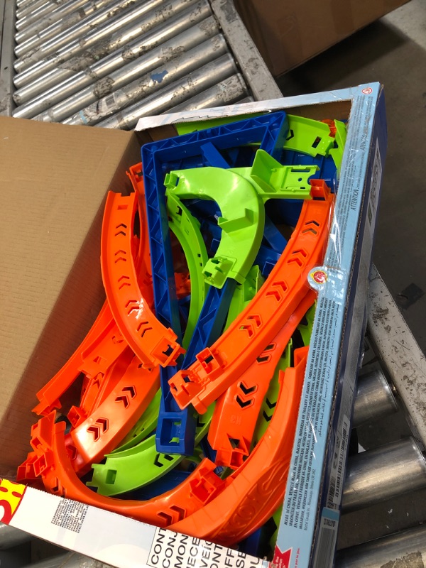 Photo 2 of ?Hot Wheels Track Set and 1:64 Scale Toy Car, 29" Tall Track with Motorized Booster for Fast Racing, Action Spiral Speed Crash Playset???? SHIPS IN OWN CONTAINER