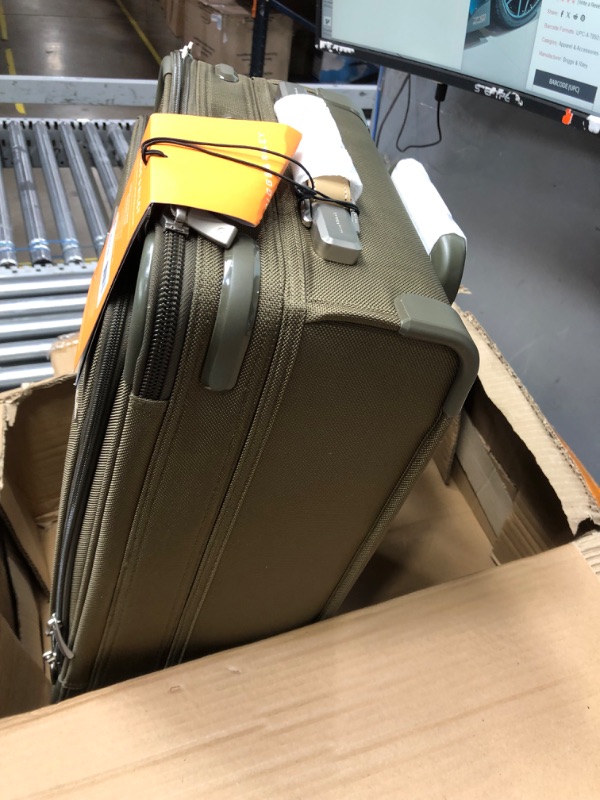 Photo 2 of Briggs & Riley Baseline Essential Carry-on Spinner (Olive) Carry on Luggage
