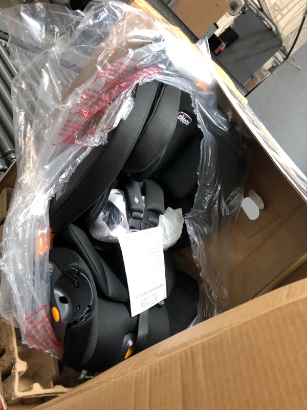 Photo 5 of ***USED - LIKELY MISSING PARTS - UNABLE TO VERIFY FUNCTIONALITY***
Chicco OneFit ClearTex All-in-One Car Seat, Rear-Facing Seat for Infants 5-40 lbs, Forward-Facing Car Seat 25-65 lbs, Booster 40-100 lbs, Convertible Car Seat | Obsidian/Black