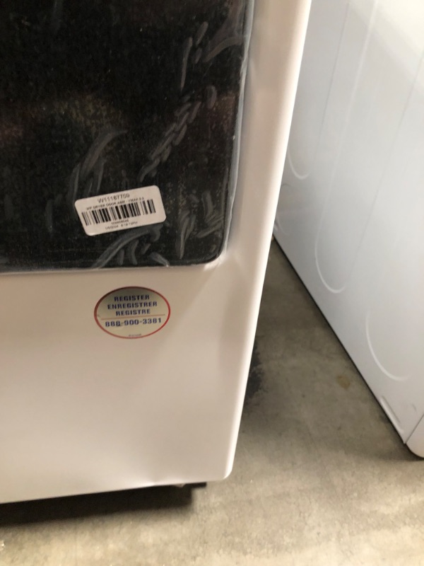 Photo 6 of Whirlpool Smart Capable 7.4-cu ft Steam Cycle Smart Electric Dryer (White) ENERGY STAR
