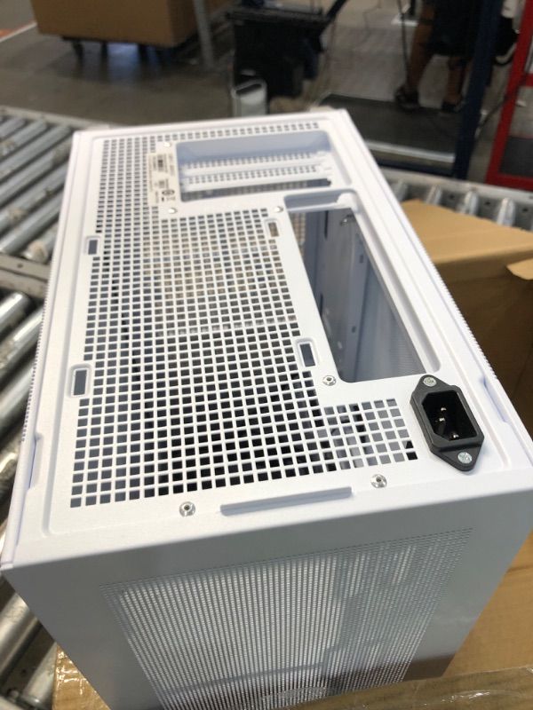 Photo 3 of ASUS Prime AP201 33-Liter MicroATX White case with Tool-Free Side Panels and a Quasi-Filter mesh, with Support for 360 mm Coolers, Graphics Cards up to 338 mm Long, and Standard ATX PSUs