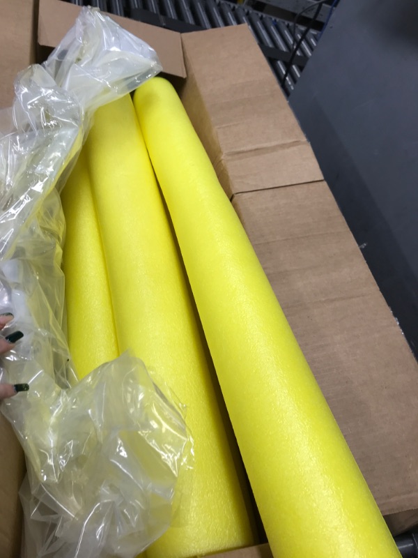 Photo 2 of 4 Pcs Hanaive 40 Inch Jumbo Pool Noodles Bulk Pool Noodles Foam Large Pre Slit Clamp Foam Protection Foam Tube Swim Noodles for Swimming Floating Craft Projects Padding Bumper Yellow