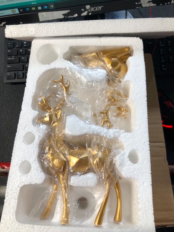 Photo 2 of Christmas Reindeer Figurines Gold Reindeer Christmas Table Decor Resin Elk Sculpture Christmas Deer Figurines Rustic Reindeer Christmas Decorations Artificial Crafts for Home Office Decor, Gifts (A)