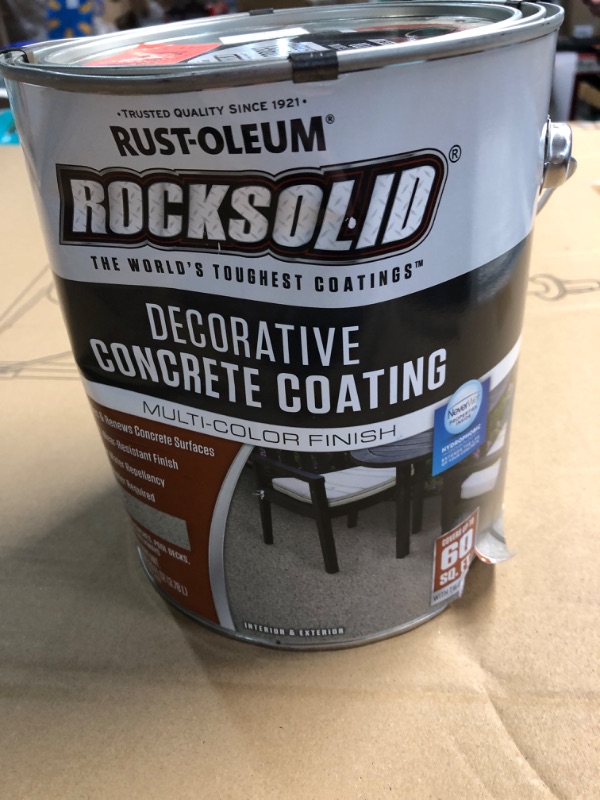 Photo 2 of ***USED - CONTAINER DENTED - SEE PICTURES - REQUIRES PROPRIETARY ROLLER TO APPLY***
RUST-OLEUM 306267 Gallon Slate Concrete Coating